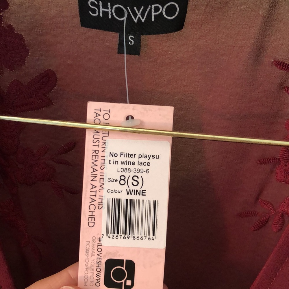 NWT showpo no filter play suit in wine lace rare romper sheer long sleeve small - Picture 5 of 16